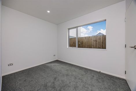 Photo of property in 25 Clayden Shuttleworth Street, Papakura, 2110