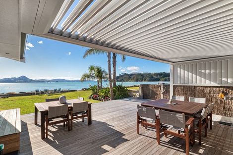 Photo of property in 141 Captain Cook Road, Cooks Beach, Whitianga, 3591