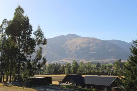 Photo of property in 5 Skylark Place, Lake Hawea, 9382