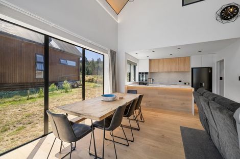 Photo of property in 30 Castle Hill Drive, Castle Hill, Springfield, 7580