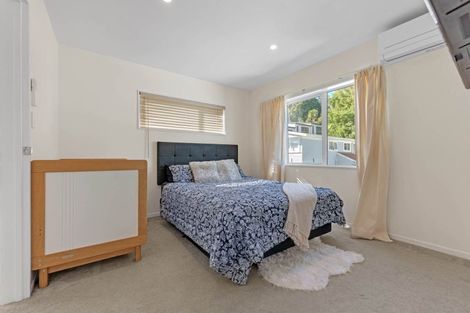 Photo of property in 45c Rangeview Road, Sunnyvale, Auckland, 0612