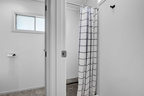 Photo of property in 24 Darwin Crescent, Spotswood, New Plymouth, 4310