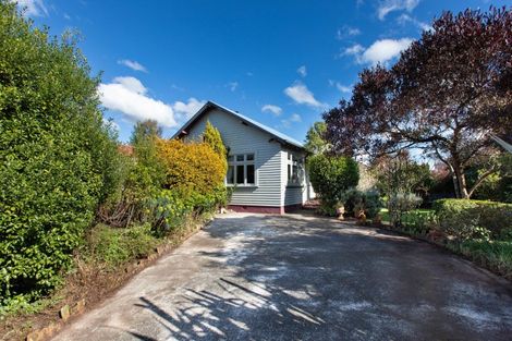 Photo of property in 6 Waterloo Street, Dannevirke, 4930