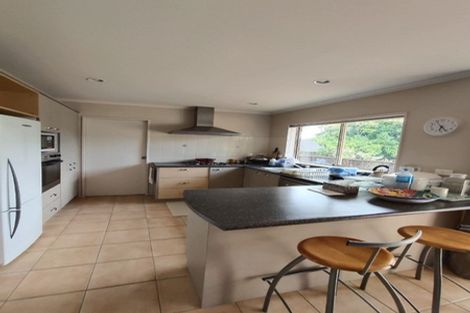 Photo of property in 16 Corrofin Drive, East Tamaki, Auckland, 2013