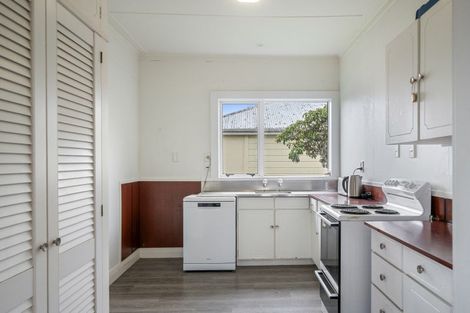 Photo of property in 21 Victoria Street, Foxton, 4814