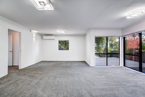 Photo of property in 2/24 Miro Street, New Lynn, Auckland, 0600