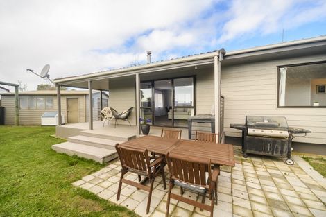 Photo of property in 79 Geraldine Crescent, Cloverlea, Palmerston North, 4412