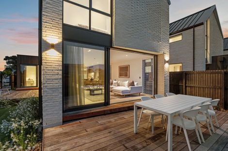 Photo of property in 152 Idris Road, Strowan, Christchurch, 8052