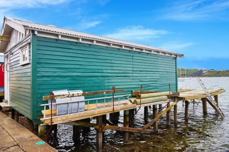 Photo of property in 138 Evans Bay Parade, Roseneath, Wellington, 6021