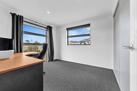 Photo of property in 1 Helenvale Crescent, Pokeno, 2402