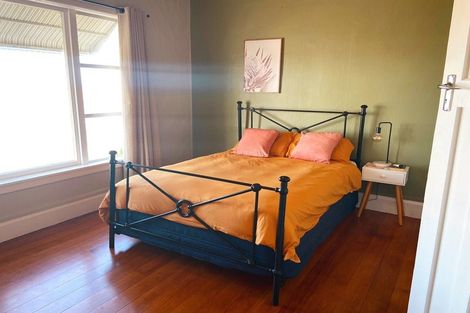 Photo of property in 597 Marine Parade, Napier South, Napier, 4110