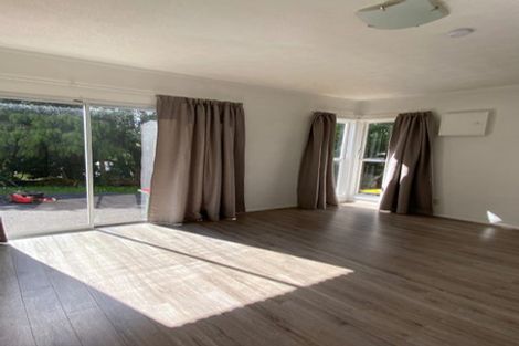 Photo of property in 96 Mountbatten Avenue, Hillcrest, Auckland, 0627