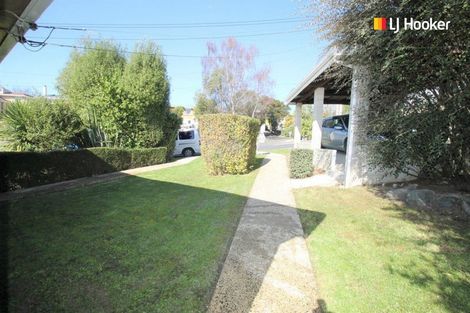 Photo of property in 2 Centennial Road, Fairfield, Dunedin, 9018