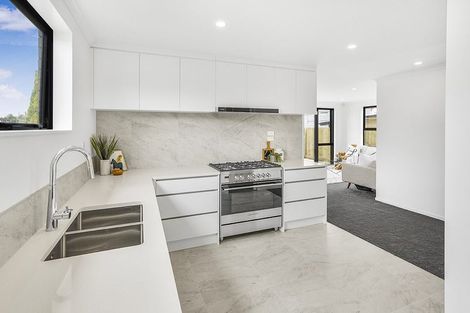 Photo of property in 9 Kawakawa Place, Hillcrest, Hamilton, 3216