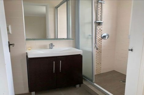 Photo of property in 3/26a Penning Road, Castor Bay, Auckland, 0620