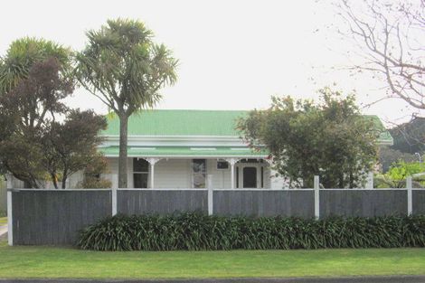 Photo of property in 131 Stout Street, Whataupoko, Gisborne, 4010