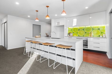 Photo of property in 43 Shadbolt Lane, Rolleston, 7614