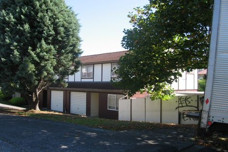 Photo of property in 33 Kohekohe Street, New Lynn, Auckland, 0600