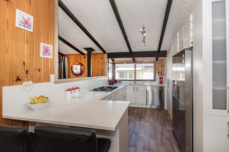 Photo of property in 168 Wellington Street, Pukekohe, 2120