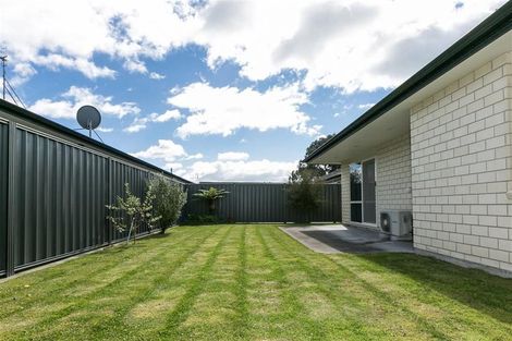Photo of property in 2a Mcnaughton Place, Onekawa, Napier, 4110