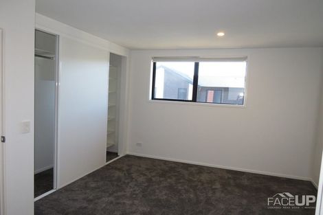 Photo of property in 9/10 Wilsher Crescent, Henderson, Auckland, 0612