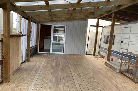 Photo of property in 1218 Great South Road, Runciman, Drury, 2578