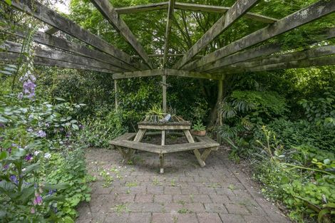 Photo of property in 32 Kimihia Road, Huntly, 3700