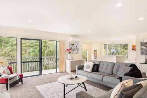 Photo of property in 23/23 Bush Lane, Northcote Point, Auckland, 0627