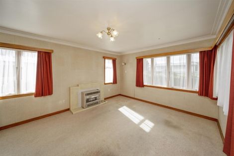 Photo of property in 47 Burns Street, Hawera, 4610