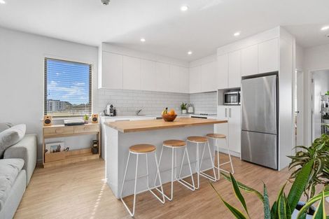 Photo of property in 110/165 Lake Road, Northcote, Auckland, 0627