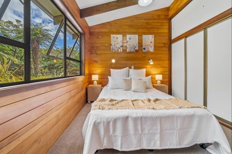 Photo of property in 66 Kent Terrace, Midhirst, Stratford, 4394