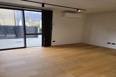 Photo of property in 5 Boulder Lane, Jacks Point, 9371