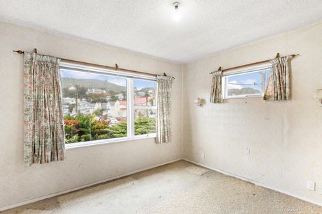 Photo of property in 1/17 The Parade, Island Bay, Wellington, 6023