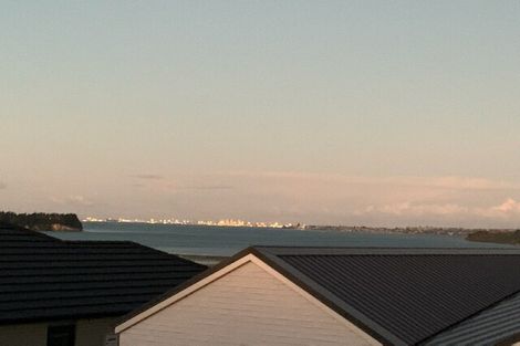 Photo of property in 53 Bert Wall Drive, Omokoroa, 3114