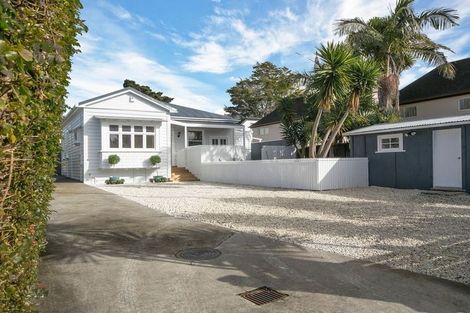 Photo of property in 175 Great South Road, Greenlane, Auckland, 1051