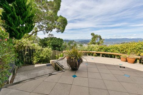 Photo of property in 111a The Ridgeway, Mornington, Wellington, 6021