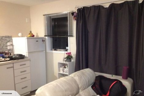 Photo of property in 1-7 Sheridan Terrace, Johnsonville, Wellington, 6037