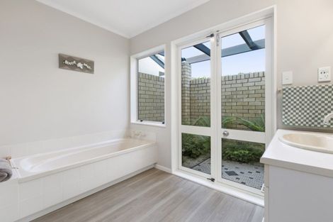 Photo of property in 3 Reilly Avenue, Mount Maunganui, 3116