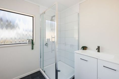 Photo of property in 4 Ngarimu Street, Roslyn, Palmerston North, 4414