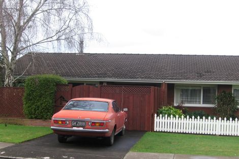 Photo of property in 2/9 Albert Street, Papakura, 2110