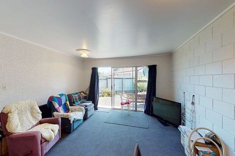 Photo of property in 3/82 Porchester Road, Papakura, 2110