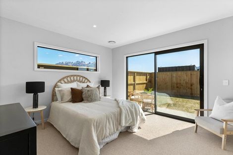 Photo of property in 88 Howden Drive, Jacks Point, 9371