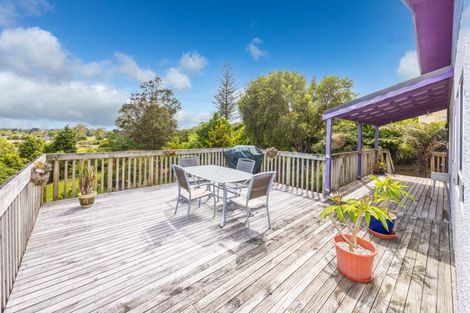 Photo of property in 37 Kimihia Road, Huntly, 3700