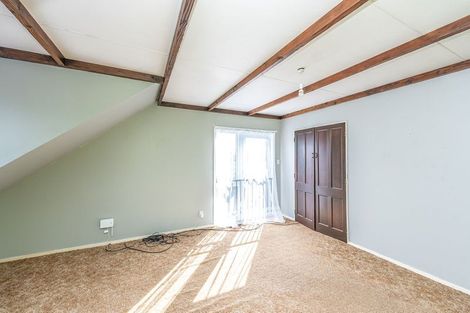 Photo of property in 22 Waitere Street, Marton, 4710