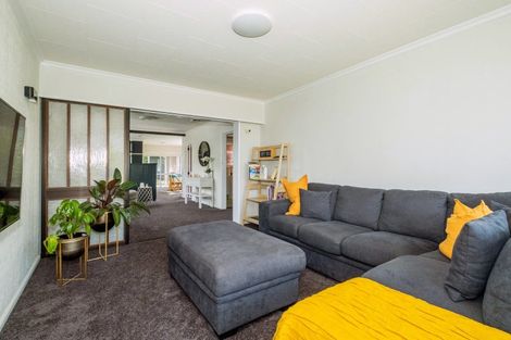 Photo of property in 45 George Street, Geraldine, 7930