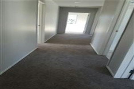 Photo of property in 2 Bahari Drive, Ranui, Auckland, 0612