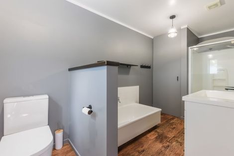 Photo of property in 70 Jeffries Road, Brightwater, 7091