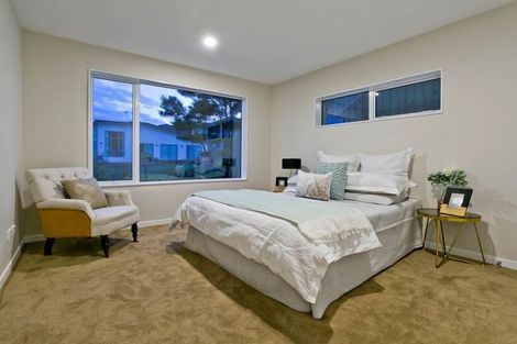 Photo of property in 25 Para Close, Fairview Heights, Auckland, 0632