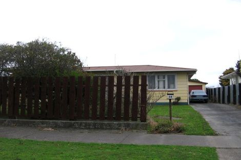 Photo of property in 34 Rhodes Drive, Kelvin Grove, Palmerston North, 4414