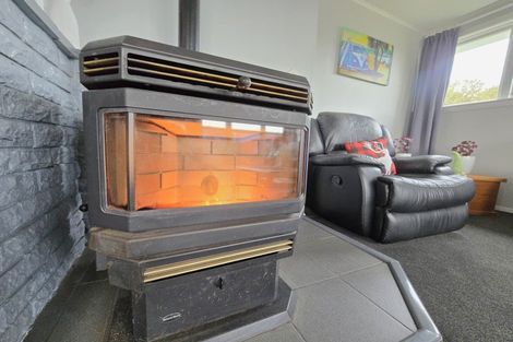 Photo of property in 127 Hoffman Street, Hokitika, 7810